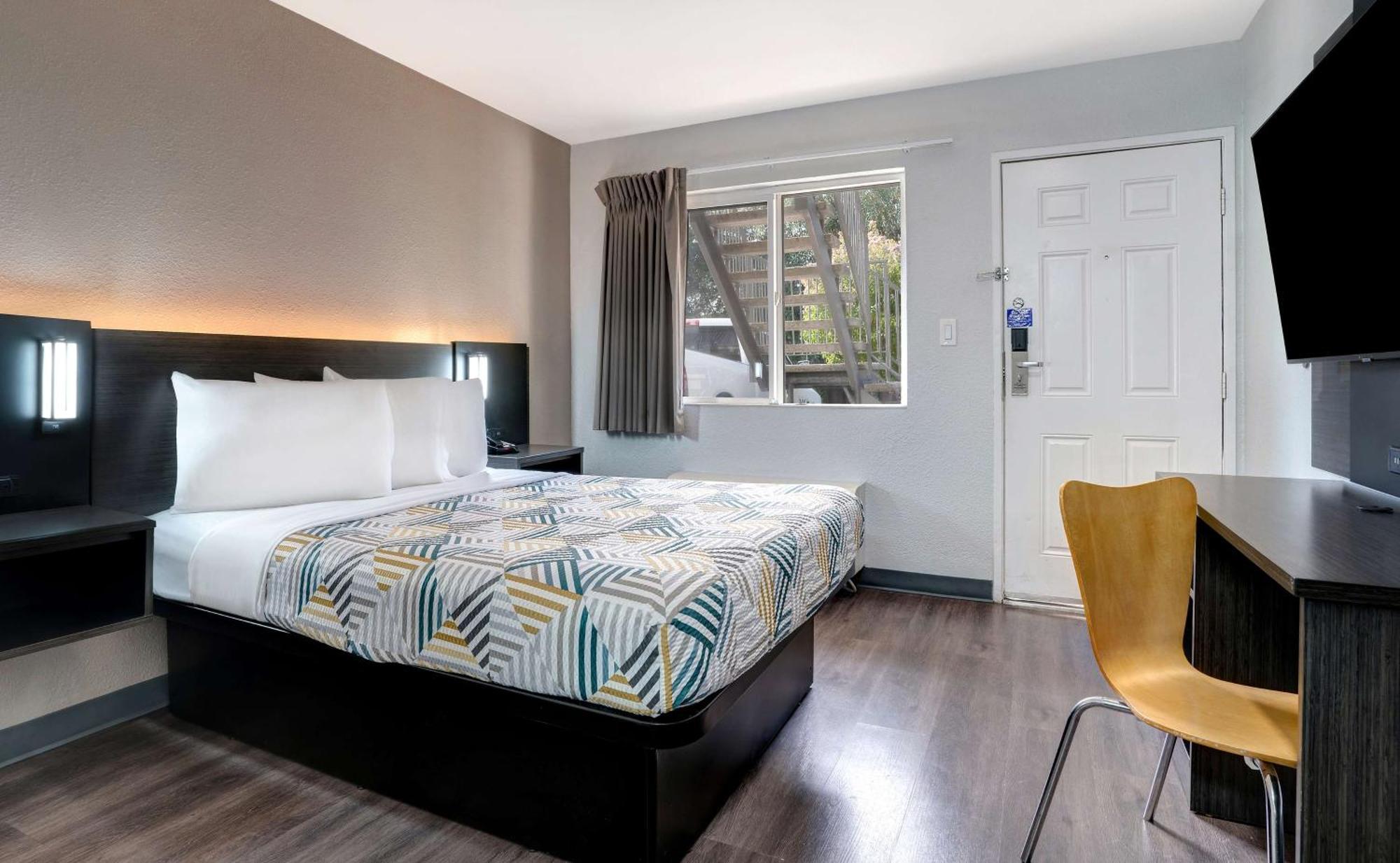 Motel 6-Sacramento, Ca - North Dış mekan fotoğraf
